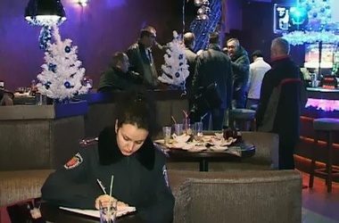 9 грудня 2012, 14:06 Переглядів:   У нічному клубі Одеси вбили двох людей