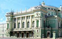 У залі Маріїнського театру в день прем'єри можна було зустріти відомих композиторів, театральних і музичних критиків, представників петербурзької і московської преси
