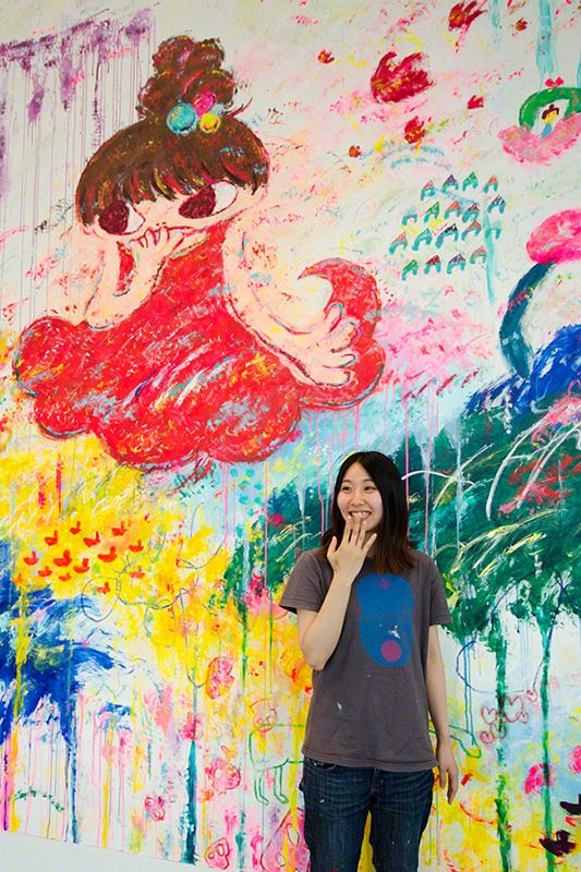 За останній час Роккаку Аяко створила кілька робіт на гігантських полотнах розміром 350 см на 700 см