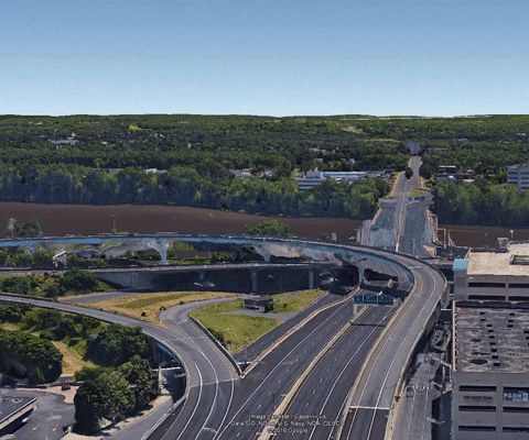 Ось, шукане місце: Східна розв'язка між Шосе I-84 (також відоме, як «Шосе Янки») і шосе I-91, в Хартфорді, штат Коннектикут, прямо перед мостом через річку «Коннектикут»